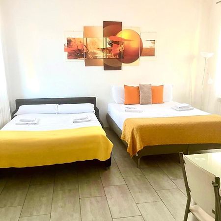 4-Tourist House Bologna-Studio - Self Check-In المظهر الخارجي الصورة
