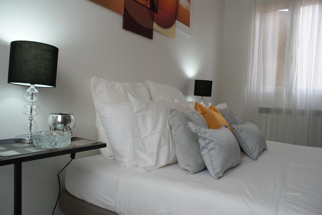 4-Tourist House Bologna-Studio - Self Check-In المظهر الخارجي الصورة