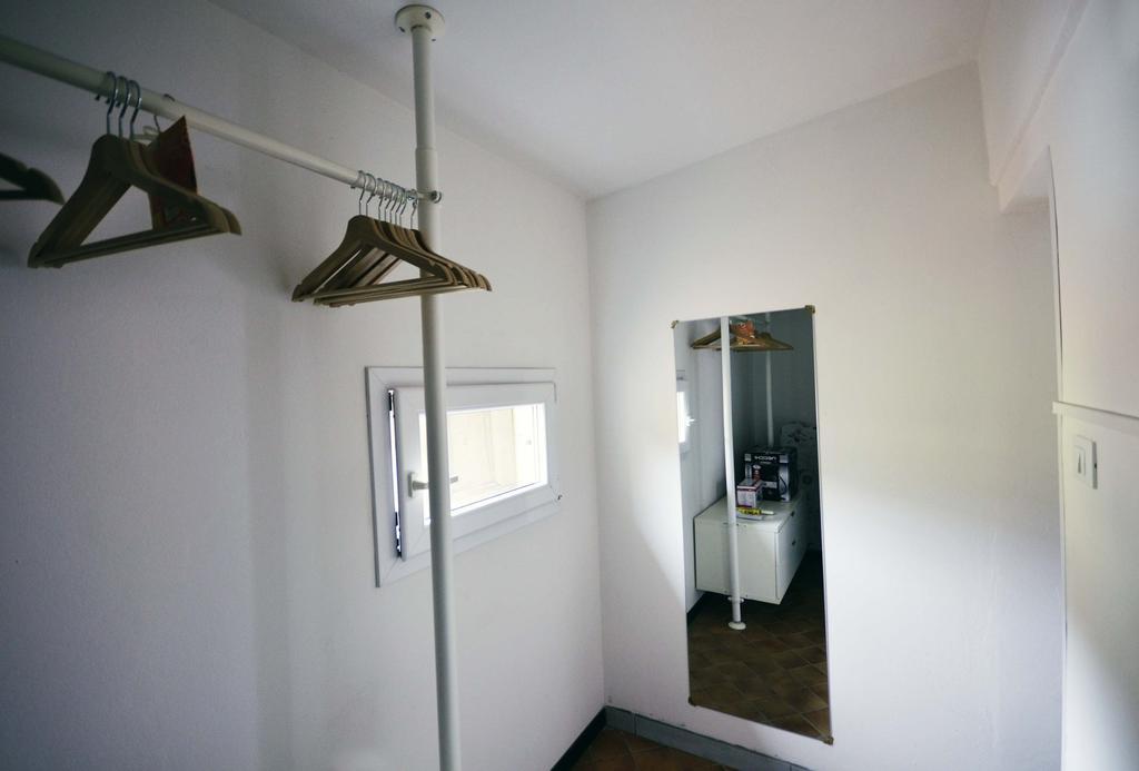 4-Tourist House Bologna-Studio - Self Check-In المظهر الخارجي الصورة