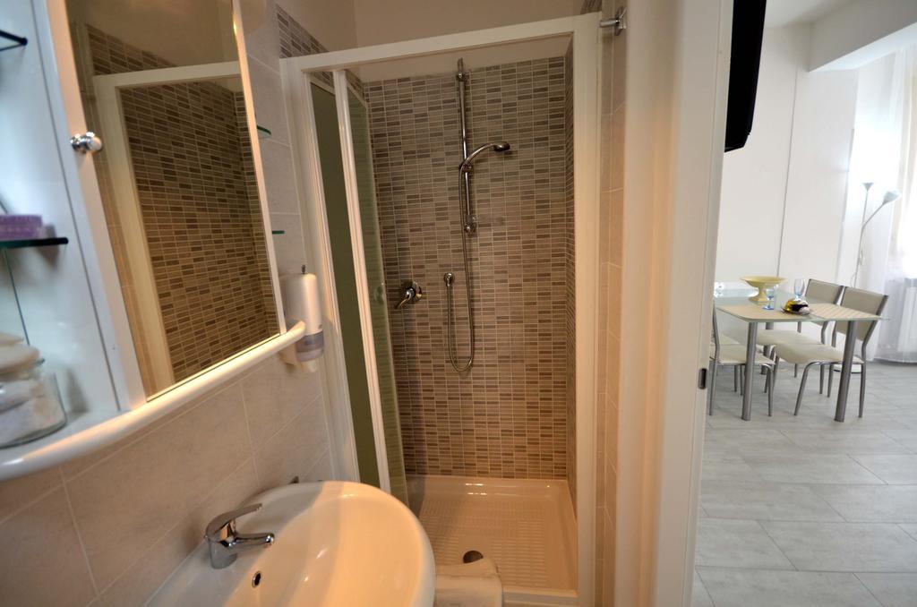 4-Tourist House Bologna-Studio - Self Check-In المظهر الخارجي الصورة