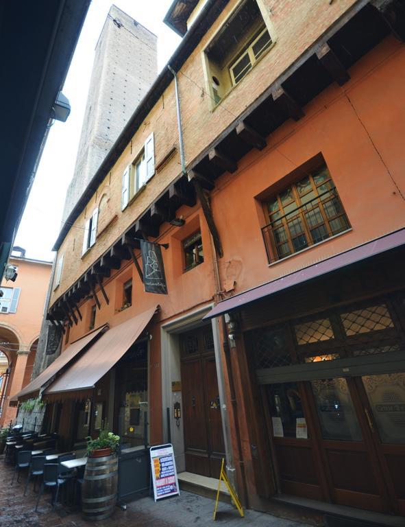 4-Tourist House Bologna-Studio - Self Check-In الغرفة الصورة